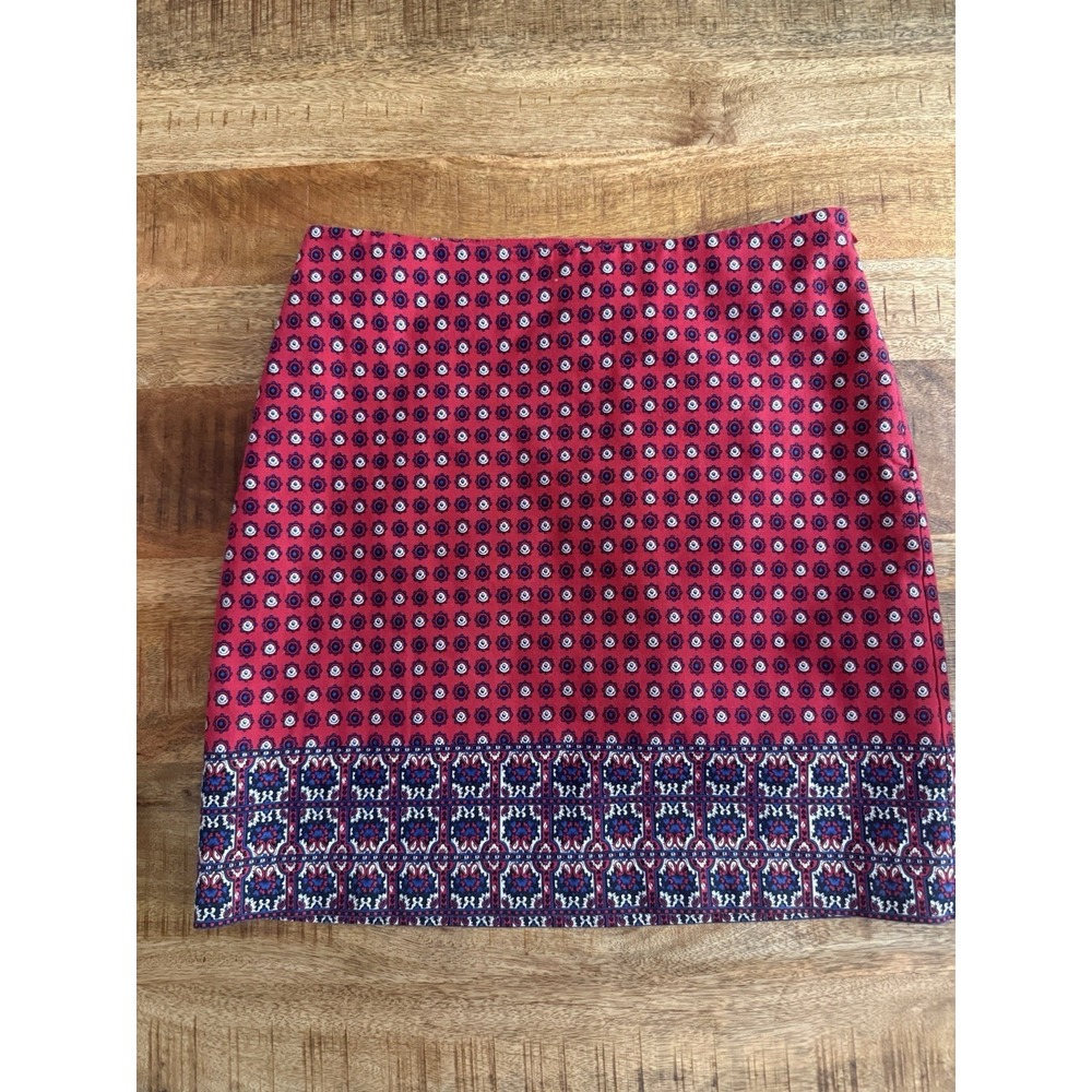 Talbots Women's Skirt Size 6 Red Geometric Print Cotton Stretch Mini Lined